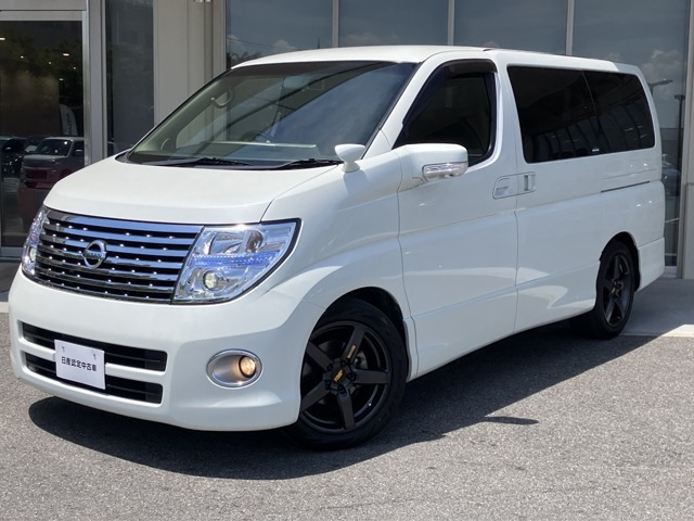 日産 エルグランド 