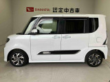 側面からの写真です。ご希望のお車が見当たらない場合は、弊社スタッフがしっかりとお客様のご要望に合ったお車をお探し致します。