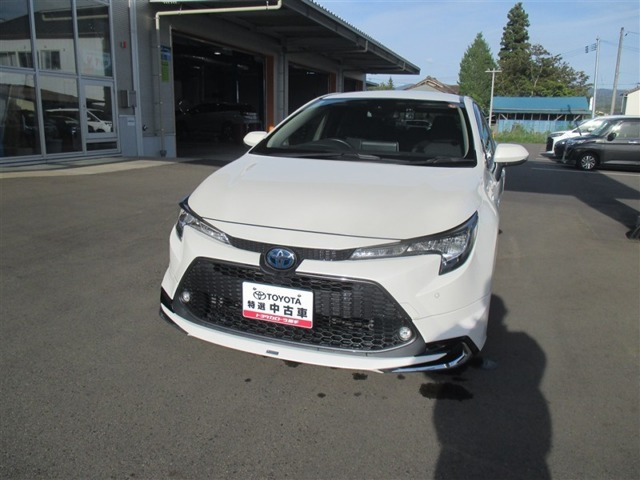 カローラツーリング 1.8 ハイブリッド S E-Four 4WD 