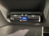 いまや快適なカーライフに欠かせないETCが付いています。
