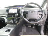 見通しのよいすっきりとした視界で、誰でも運転しやすいです。運転のしやすさは疲れにくさにも繋がりますよ♪
