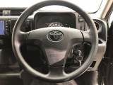 ハンドルは車を運転する上で、ずっと握っている重要なパーツです。手にフィットする物がいいですよね♪