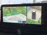 【アラウンドビューモニター】専用のカメラにより、上から見下ろしたような視点で360度クルマの周囲を確認することができます☆死角部分も確認しやすく、狭い場所での切り返しや駐車もスムーズに行えます。