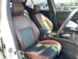 お車の販売と共に、自動車保険もご紹介しております。 弊社取り扱い会社と同じであれば日産独自のサービスもあります。