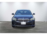 BMWのまさに「顔」ともいえる「キドニー・グリル」は、他の追随を許さない存在感を誇り、「キドニー・グリル」を見かけただけでBMWの風格を感じさせます!!
