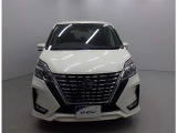セレナ 2.0 ハイウェイスターV アーバンクロム 