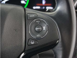 ◆アダプティブクルーズコントロール◆予め設定した車速内でクルマが自動的に加減速。前走車との適切な車間距離を維持しながら追従走行します。【LKAS】車線維持支援システムでステアリング操作を支援。