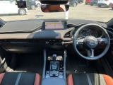 内装クリーニング済みです。しっかり綺麗にしていますので、是非お確かめください。納車時にはもう一度キレイにいたしますよ!