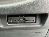 ETC2.0車載器です!高速道路の料金所で慌てて財布を探すことも無くなります!