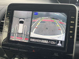 アラウンドビューモニター装備!空から見ているような映像によって不慣れな場所での車庫入れや縦列駐車等はもちろん狭い道でのすれ違いも安心していただけます♪