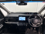 見通しの良い運転席回りとなっておりますので安心して運転をして頂けます!窓が大きいので明るく開放的な室内です