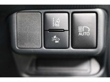 プリクラッシュセーフティ(被害軽減ブレーキ)のON・OFFと感度の調整が出来るスイッチとなっております。