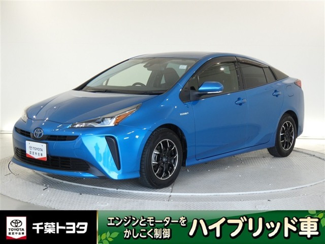 トヨタ プリウス 