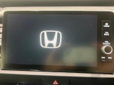 【純正9型ナビ】人気の純正ナビを装備しております。ナビの使いやすさはもちろん、オーディオ機能も充実!キャンプや旅行はもちろん、通勤や買い物など普段のドライブも楽しくなるはず♪