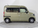 Honda独自の低床設計で床が低くドアも大きく開きますので一段と乗り降りがしやすくなっています。