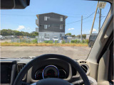 ドライバー目線です!運転席に座るとこんな感じです☆