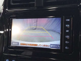 バックガイドモニターで、後方を確認しながら安心して駐車することができます。運転初心者も熟練者も必須の機能ですよ!