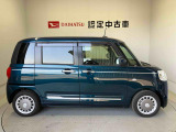 車両右側面からの写真になります。車をご覧になりたい時はお気軽に最寄りの店舗へご相談下さい。