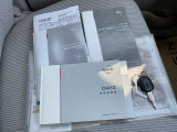 取扱説明書・メンテナンスノート(保証書)・スペアキー揃ってます。