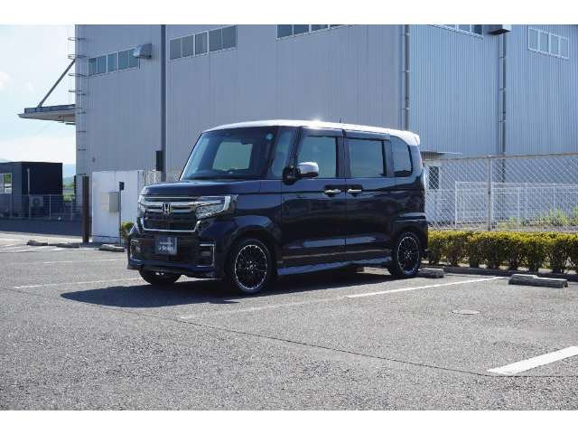 ホンダ N-BOXカスタム 
