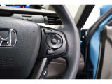 Hondaセンシングの機能のひとつ、アダプティブクルーズコントロール付!アクセルから足を離しても設定したスピードと前車との車間を保ち走行してくれます!車線維持もアシスト☆高速道路で疲労軽減ですね☆