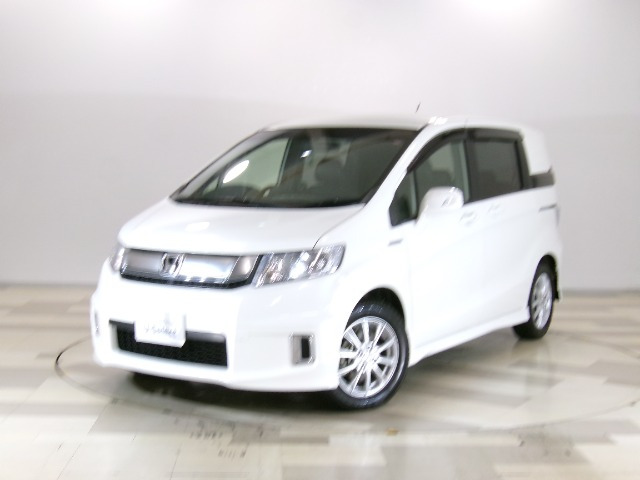 ホンダ フリードスパイクハイブリッド 