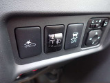ヘッドライトレベライザー付だから荷物が多くなっても先行車などに眩しくさせずに済みます。