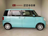 車両右側面からの写真になります。車をご覧になりたい時はお気軽に最寄りの店舗へご相談下さい。