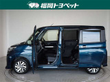 両側パワースライドドア付きだから、狭い駐車スペースなどでの 乗り降りラクラク!小さなお子さまのいるご家庭には嬉しい装備。