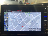 ダッシュボードに自然に溶け込むようにデザインされた純正メモリーナビゲーション。