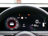 メーターに、様々な車両情報を表示してくれる、ディスプレイがついています。