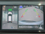 ナビ画面にアラウンドビュ-モニタ-の映像を映し出しています。  狭い場所での車庫入れをサポ-トしてくれる便利アイテムです。