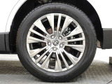 何かあった時のためにJAFがおすすめです!車のトラブルはもちろん、会員優待サービスが豊富ですのでトラブルがなくても魅力がありますよ♪