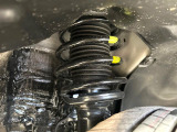 お車を安心してお乗りいただく為には、足回りの定期点検が欠かせません。サービスサポート(有償保証)では無料点検もご提供しており、安心のカーライフをお過ごしいただけるサポート体制が整っています。