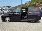 左側パワースライドドア☆運転席のスイッチで開閉可能です!狭い駐車場でも乗り降りに便利です!