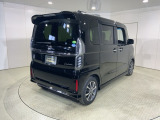 ご納車までの期間ですが、県内のお客様は1、2週間、県外のお客様は2、3週間ほどでご納車が可能となります。但し、書類の状況によっては多少の前後もありますので、その際には何卒ご了承下さい。