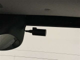 後方ドライブレコーダー装備!追突事故やあおり運転といった後方からのトラブルへの備えとなり、いざと言う時の強い味方です♪