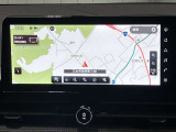 12.3インチワイドディスプレイを採用。情報を同時に表示できる3分割画面も可能。NissanConnect サービスの多様なコンテンツで、セレナと過ごす毎日に驚きと発見を提供します!