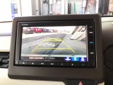 【バックカメラ】駐車時に安心のバックカメラが装備されています!