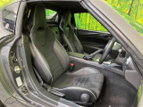 運転席シート廻りは使用感も少なく、良好な状態となっています。丁寧に使われていたことがよくわかりますね。