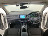 【前方視界】開放的な前方視界!運転がしやすく疲れにくいです♪窓が大きく、見通しがとっても良いおクルマですよ♪
