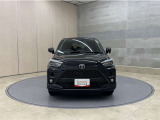 お車購入のポイントとなるフロントマスクです!シャープな目つきが印象的なデザインのヘッドランプです。