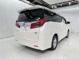 低燃費で環境にもやさしいハイブリッド車です。トヨタ専用診断機器でハイブリッドシステムを綿密に点検してあります!