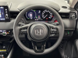 【ステアリングスイッチ】運転中、前方から目線をそらすことなく、オーディオ等の操作が可能な便利機能!安心&快適なドライブを演出してくれます♪