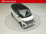 両側パワースライドドア付きだから、狭い駐車スペースなどでの乗り降りラクラク♪小さなお子さまのいるご家庭には嬉しい装備です。