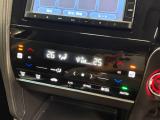 より快適にドライブを過ごして頂ける様に簡単に調整ができるオートエアコンを装備しております!ワンタッチですのでどなたでも簡単に操作できます!室内はこれでいつでも快適に保たれます。