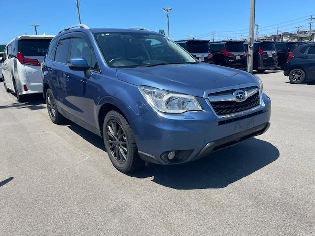 フォレスター 2.0 エックスブレイク 4WD 4WD 修復歴無し
