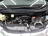 【エンジンルーム】Hondaならではの走り、i-VTECエンジン!街中や坂道での加速や高速道路での力強さが特徴です♪