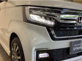 【LEDヘッドライト】ディスチャージヘッドライト(HID)と同等の明るさで、夜道や雨天走行が明るく視界良好!! フォグライトも装備で、安心感さらにUPです♪安心ドライブを楽しんで下さい♪