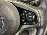 【アダプティブ・クルーズ・コントロール】予め設定した車速内でクルマが自動的に加減速。 前走車との適切な車間距離を維持しながら追従走行し、高速道路でのドライバーの疲労を軽減してくれる嬉しい機能付♪
